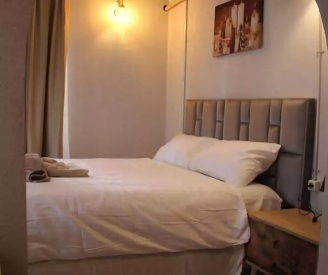 Hotelli Ambar