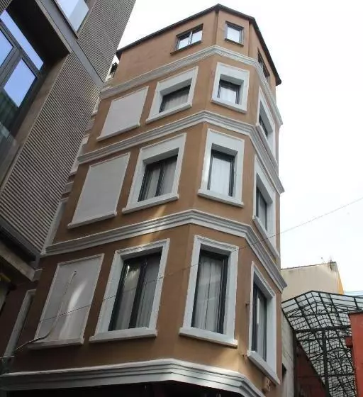 Hotelli Ambar