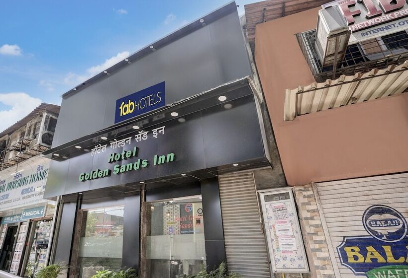 Отель Fabexpress Golden Sands Inn
