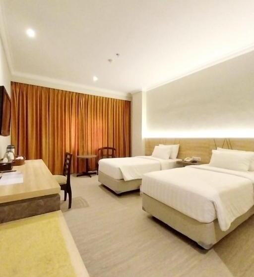 Отель Grand Verona Samarinda