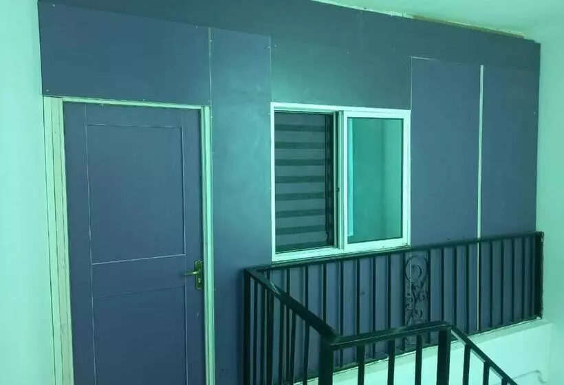 هتل Mega Pavilion Apartment Gwarinpa
