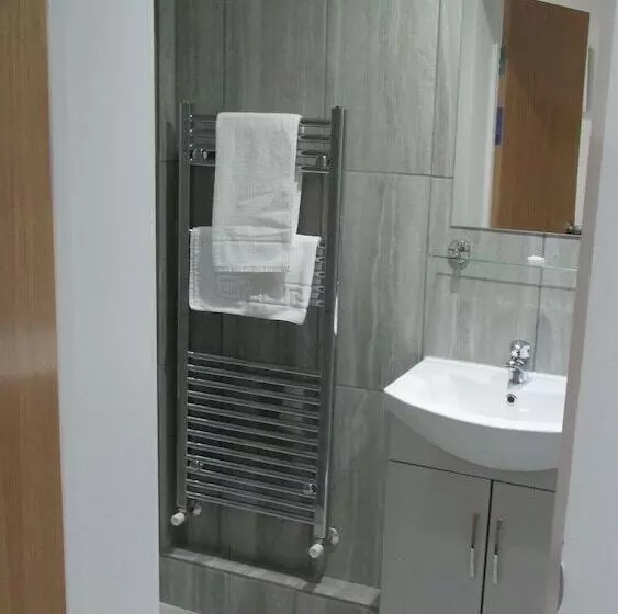 Hotelli Rooms At The Ritz Complex