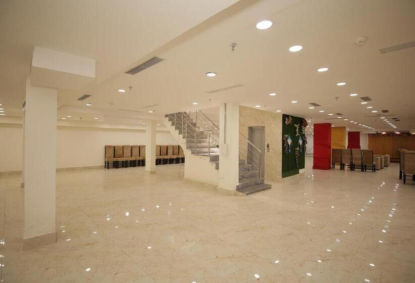 酒店 The Anvi Residency Sector 122