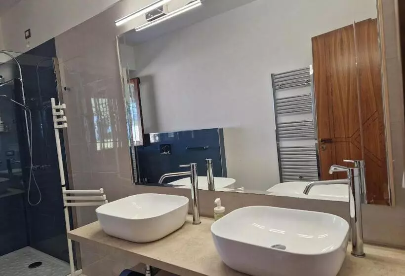 Majatalo Eteras Verrusio Art