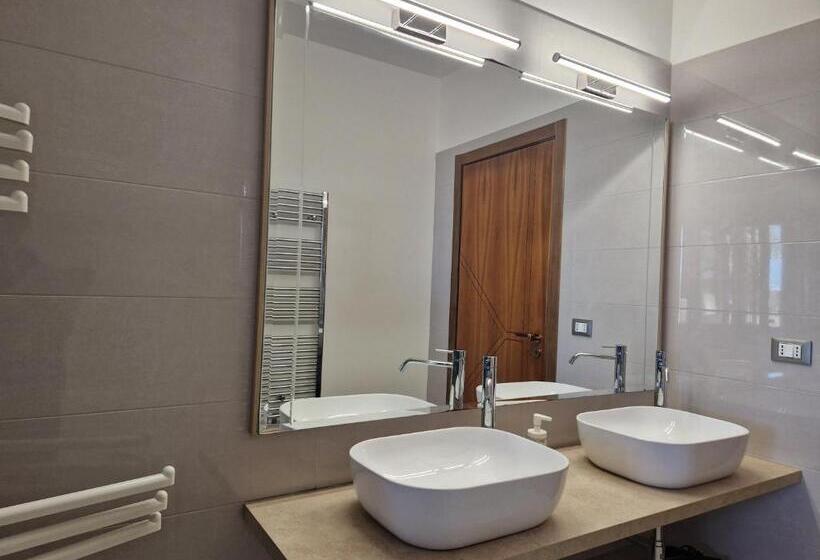 بنسيون Eteras Verrusio Art