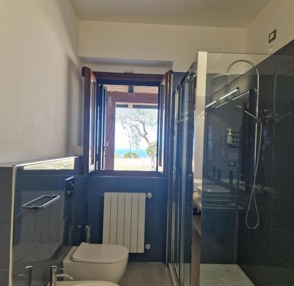 بنسيون Eteras Verrusio Art