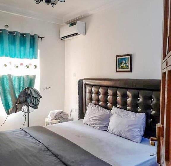 پانسیون Gifted Apartment & Residence