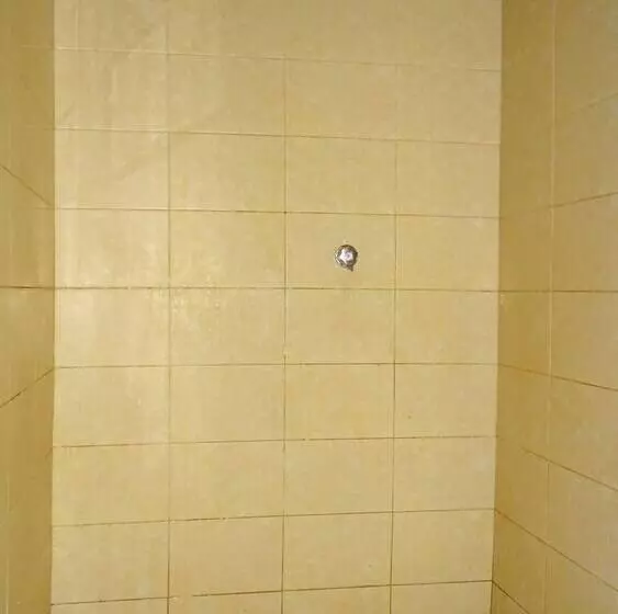 ペンション Hostal Madrid