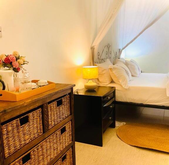 ベッドアンドブレックファースト Amala Villas