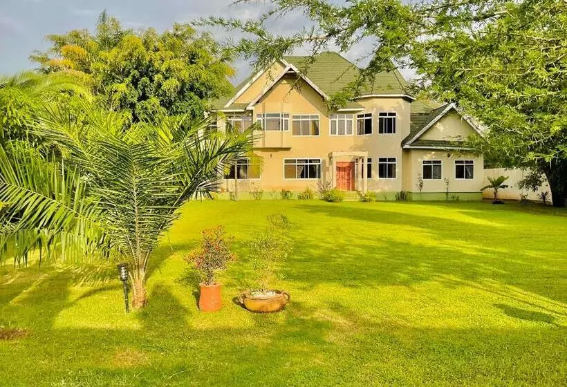 Aamiaismajoitus (B&B) Amala Villas