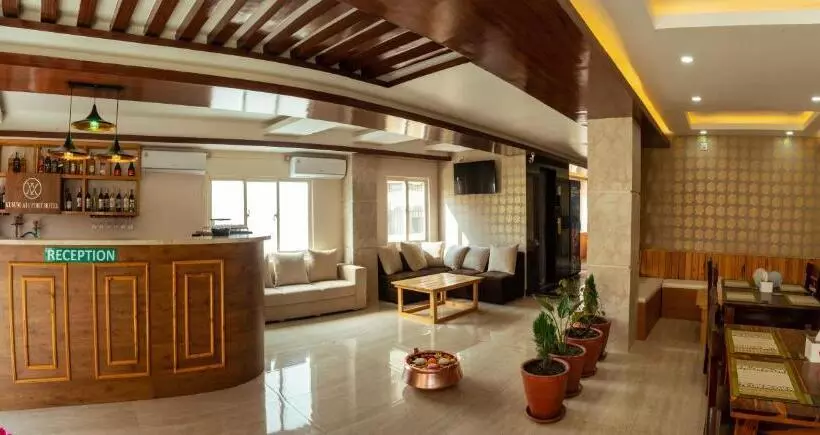 هتل Kusum Airport