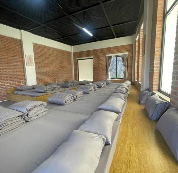 هتل Mộc Châu Mountain Retreat