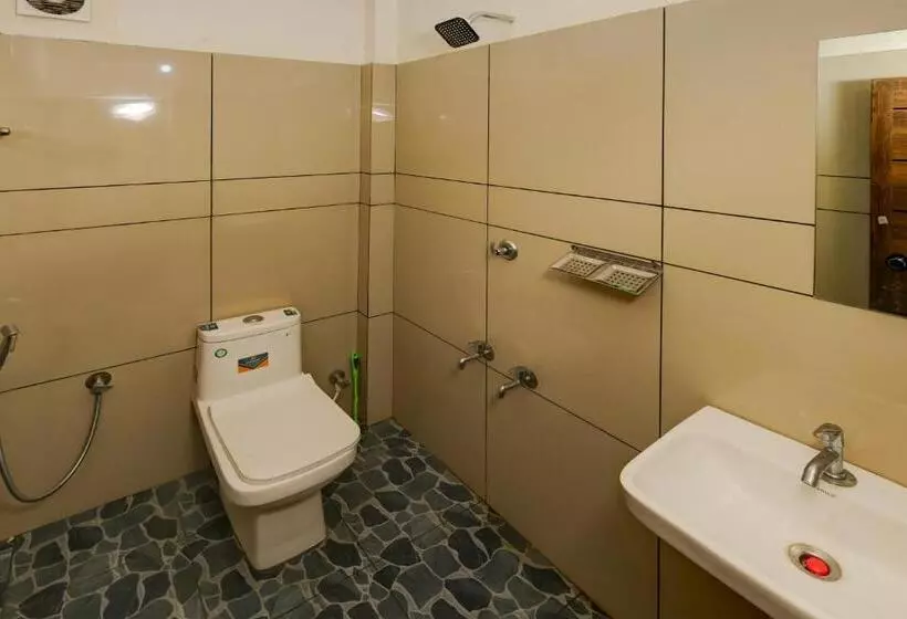 Hotelli A One Residency