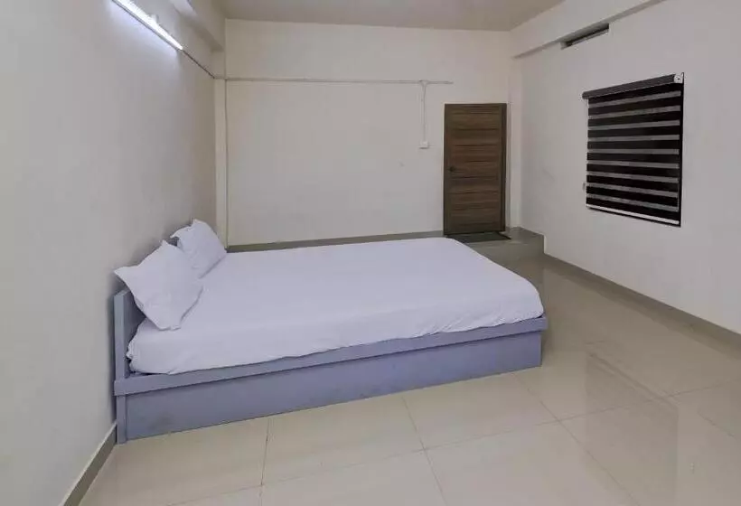 Hotelli A One Residency