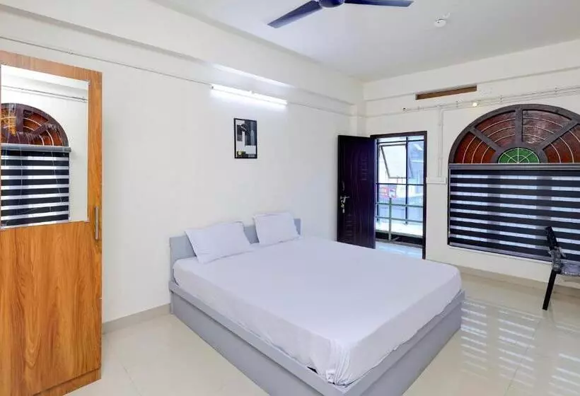 Hotelli A One Residency