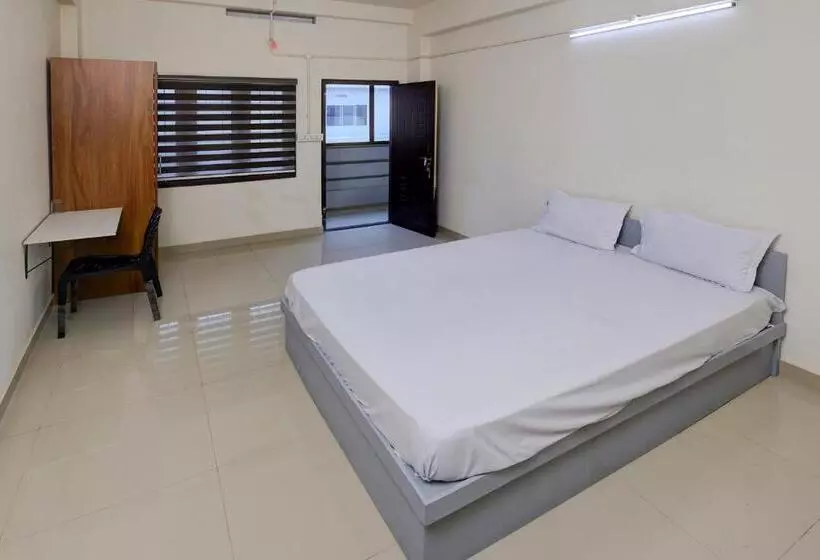 Hotelli A One Residency