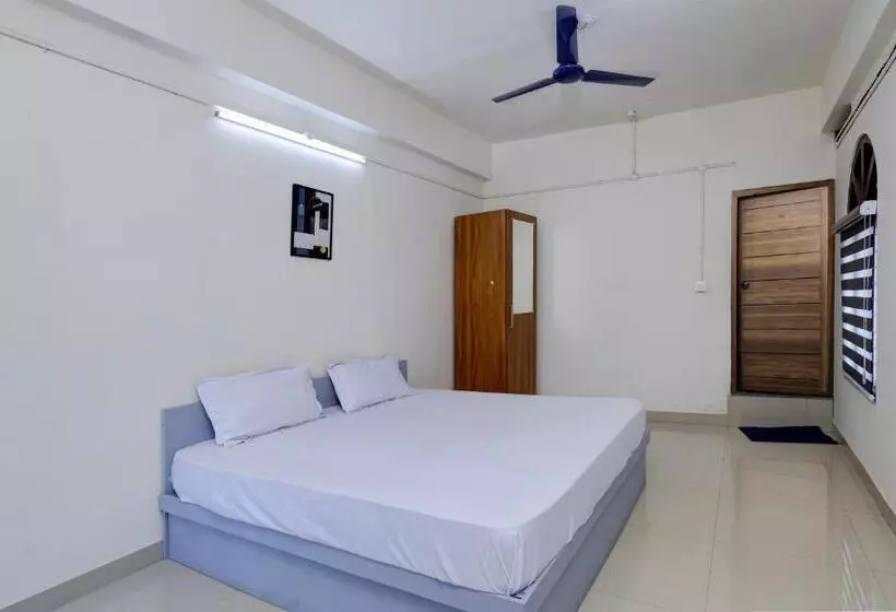 Hotelli A One Residency