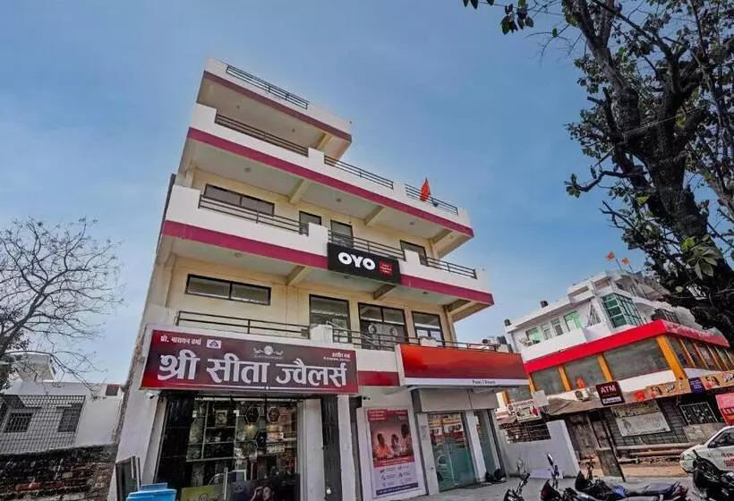 Hotelli Oyo Shree Hari Palace