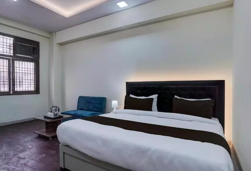 Hotelli Oyo Shree Hari Palace