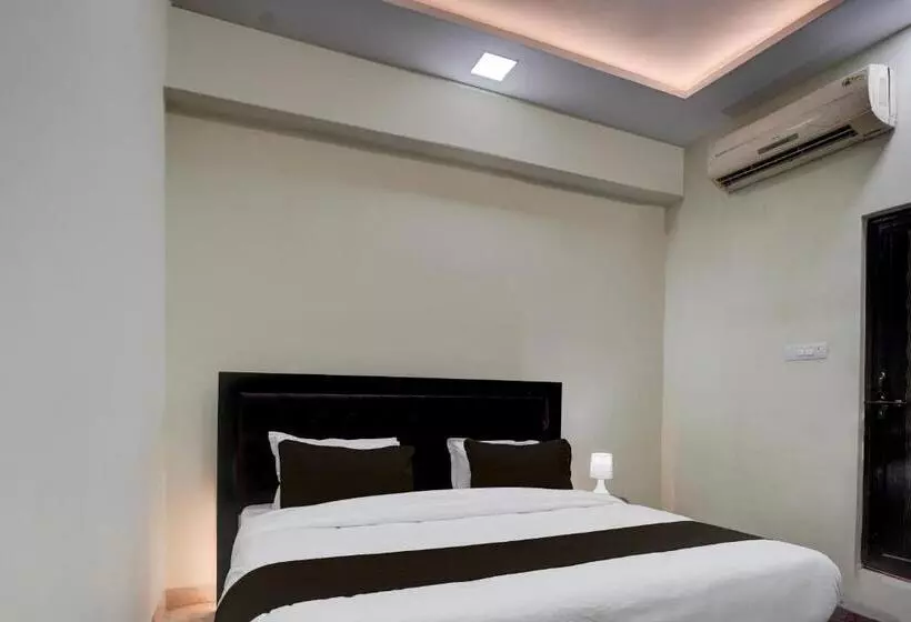 Hotelli Oyo Shree Hari Palace