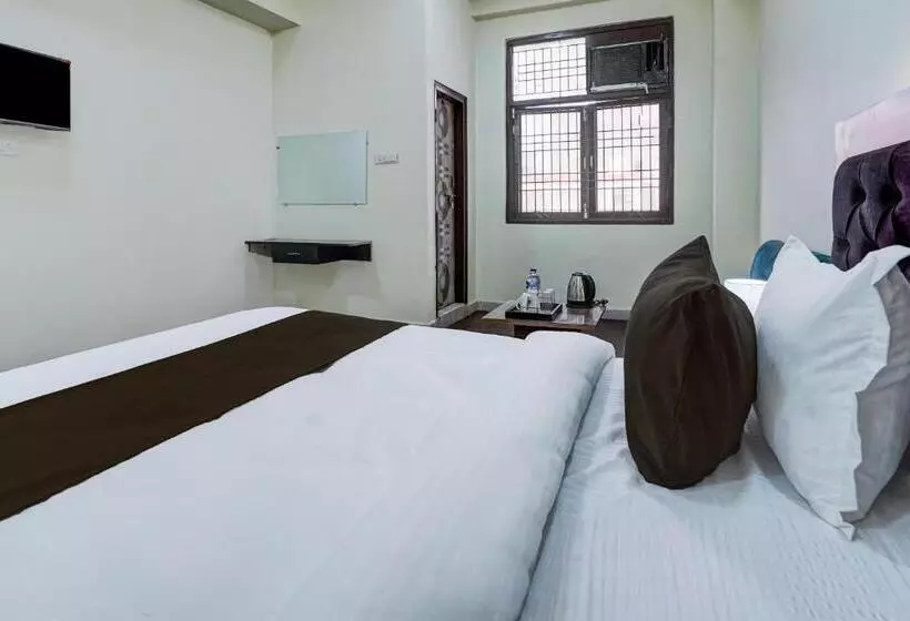 Hotelli Oyo Shree Hari Palace