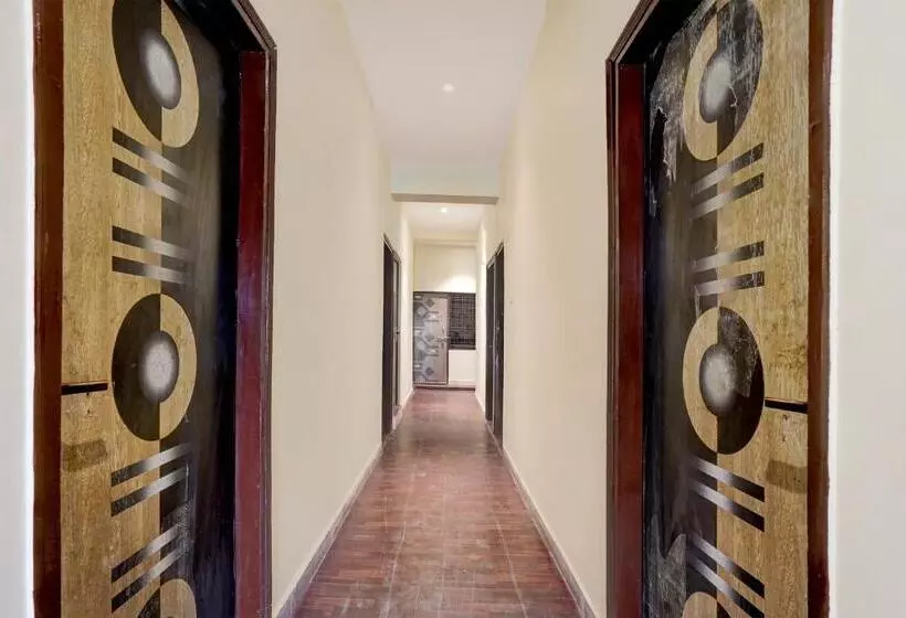 Hotelli Oyo Shree Hari Palace