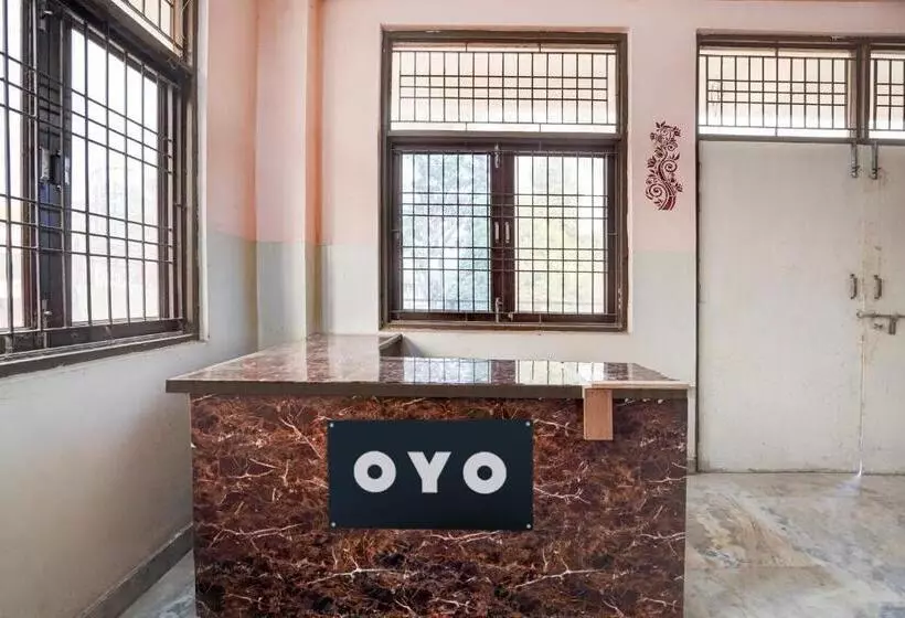 Hotelli Oyo Shree Hari Palace