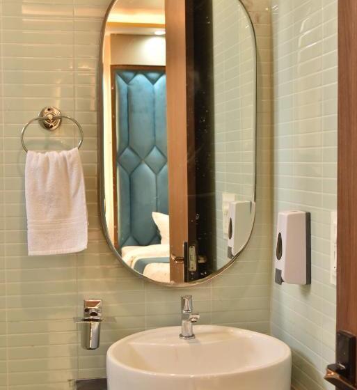 בית מלון כפרי Shree Krishna