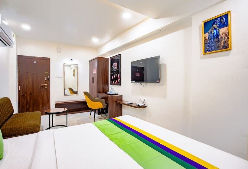 فندق Treebo A1 Residency, Hingna T Point