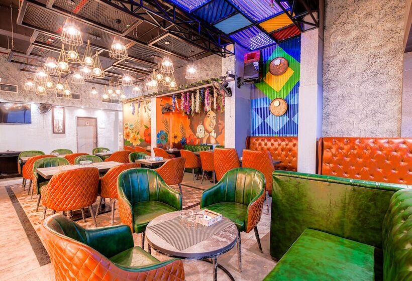 فندق Treebo A1 Residency, Hingna T Point