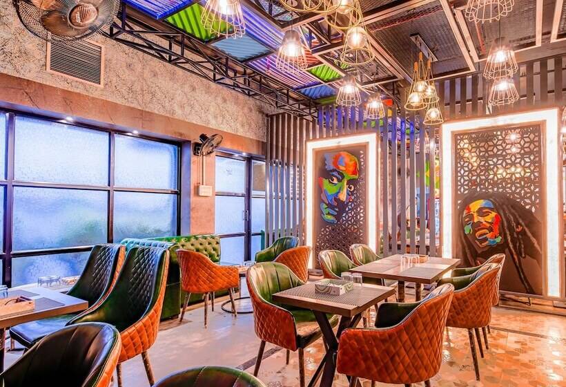 فندق Treebo A1 Residency, Hingna T Point