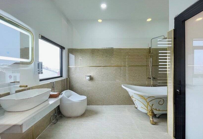 هتل Vuong Tran Diamond