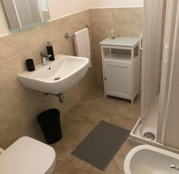 پانسیون Affittacamere A Casa Di Serena