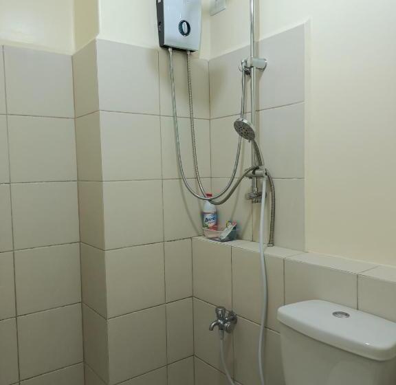 پانسیون Deca Homes Staycation