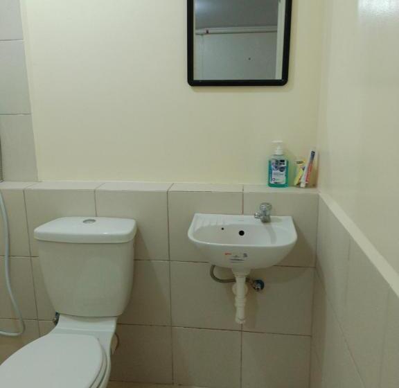 پانسیون Deca Homes Staycation