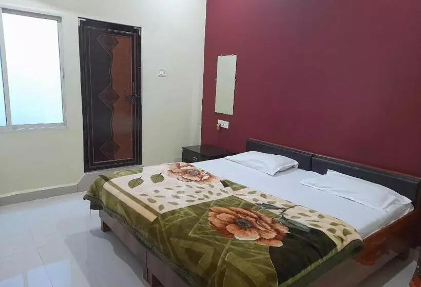 ペンション Gajanan Guest House