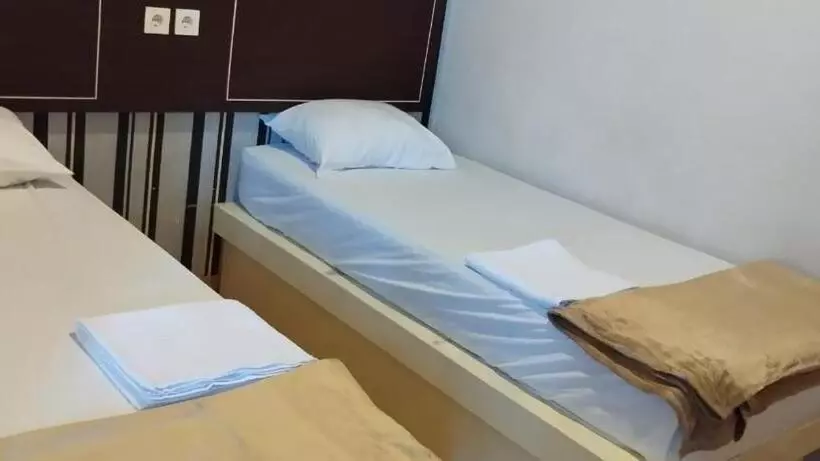 ペンション Luna Guest House