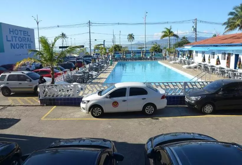 Apartamento No Centro De Caraguatatuba Para 4 Até Pessoas