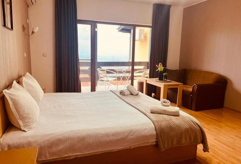 בית מלון כפרי парк хотел боили кирека