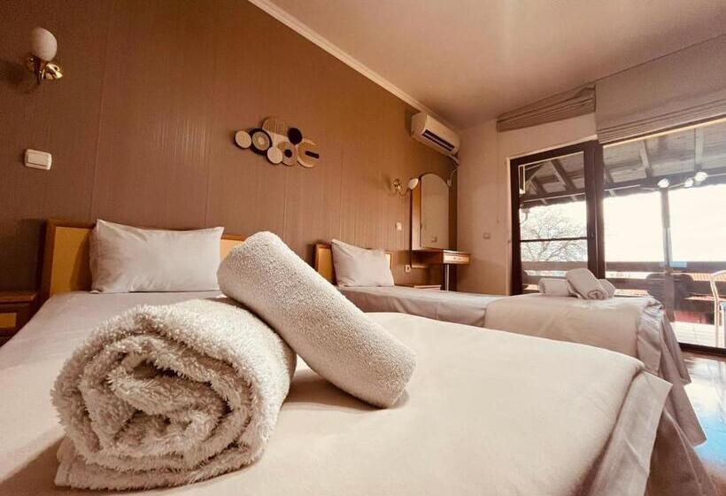 בית מלון כפרי парк хотел боили кирека