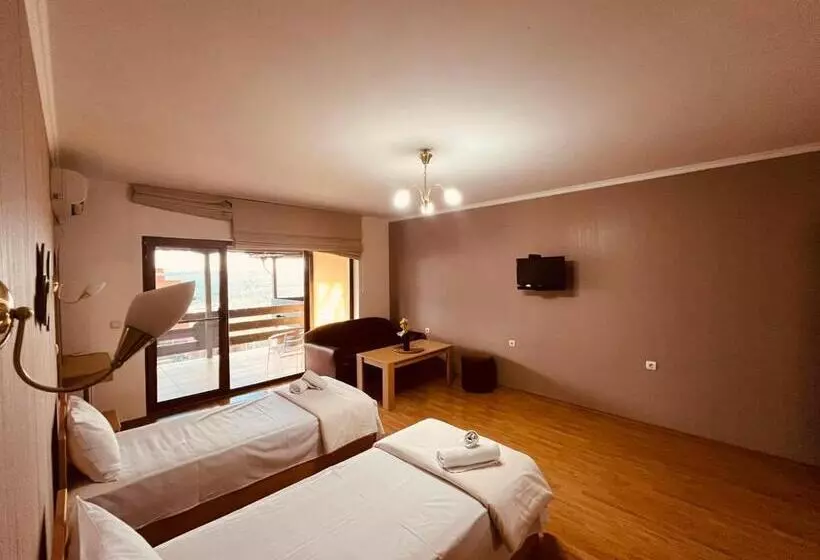 Hotelli парк хотел боили кирека