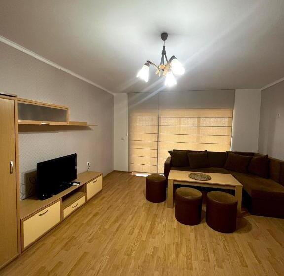 בית מלון כפרי парк хотел боили кирека