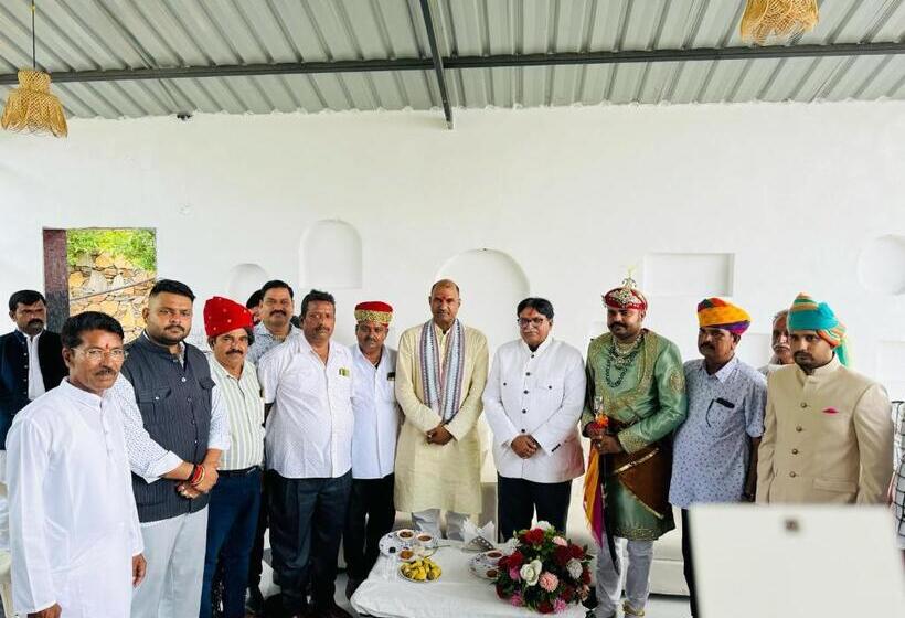 Hotel 80568d The Chamunda Palace