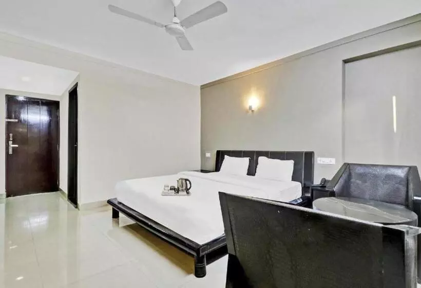 Hotelli Aec Residency