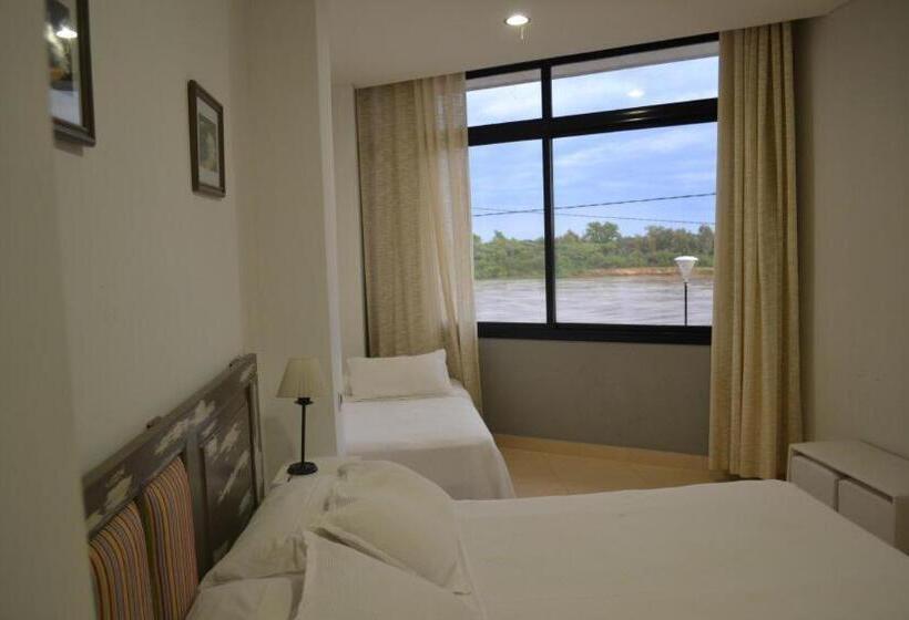 Otel Costanera Goya Apart &