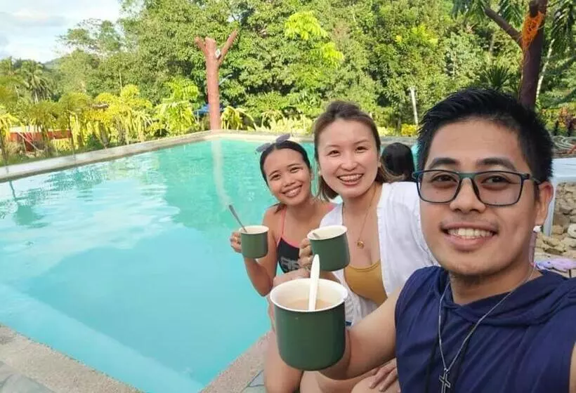 ホテル Gkg Farm Cebu Ph