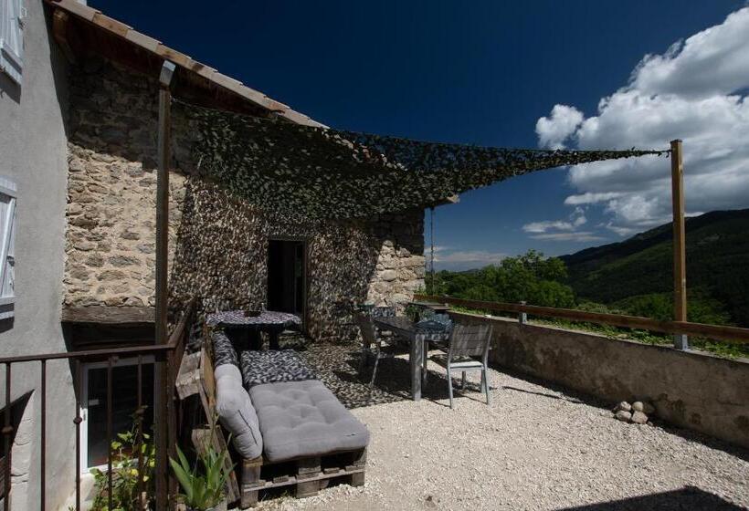 호텔 La Ferme De Chalas