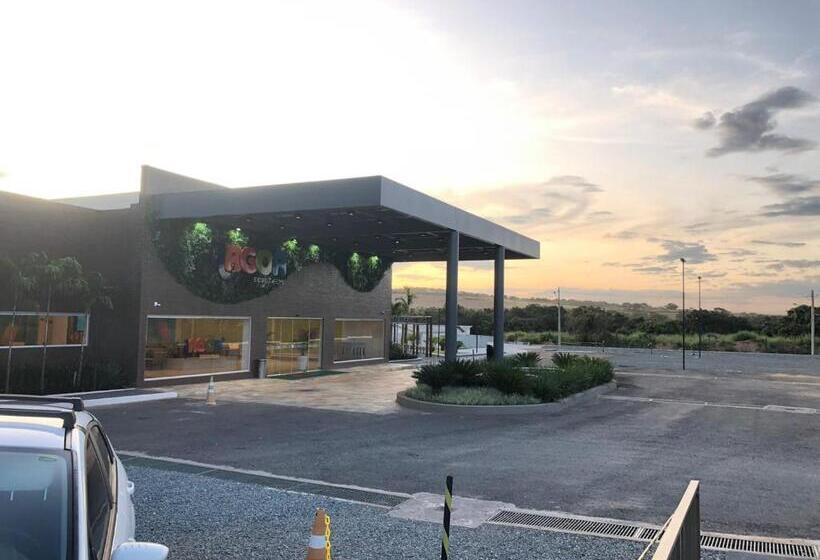 هتل Lagoa Ecotowers Resort