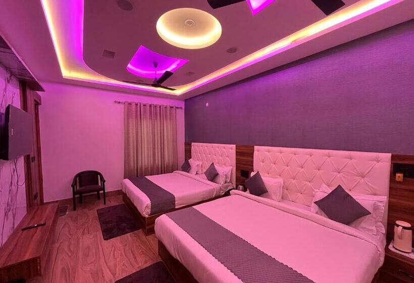 Fabhotel The Vrindavan Inn