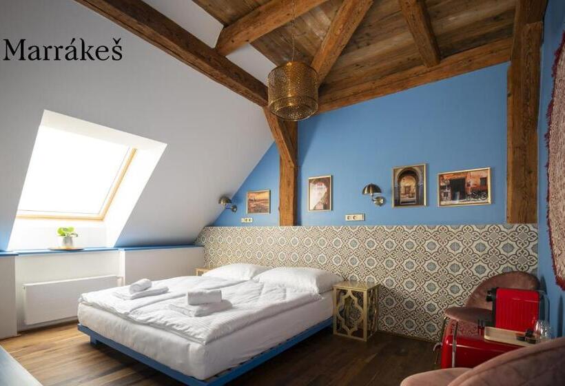 Pensjonat Dům U Města Milána   Sedm Dveří, Sedm Světů